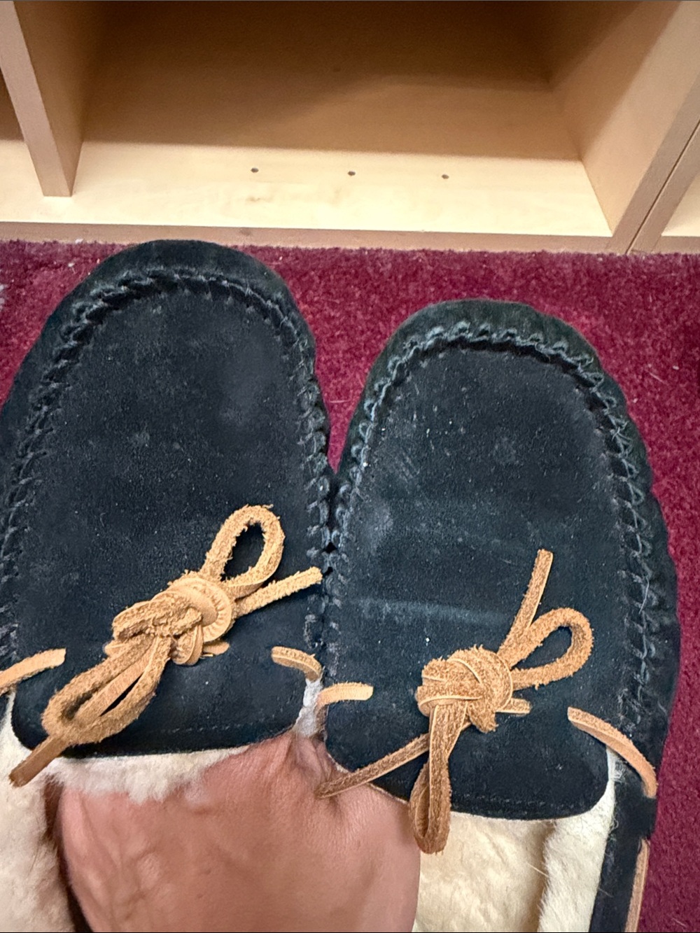 UGG Men’s Black Suede Moccasin Slippers with Chestnut Laces and Sheepskin Lining - Picture 3 of 3